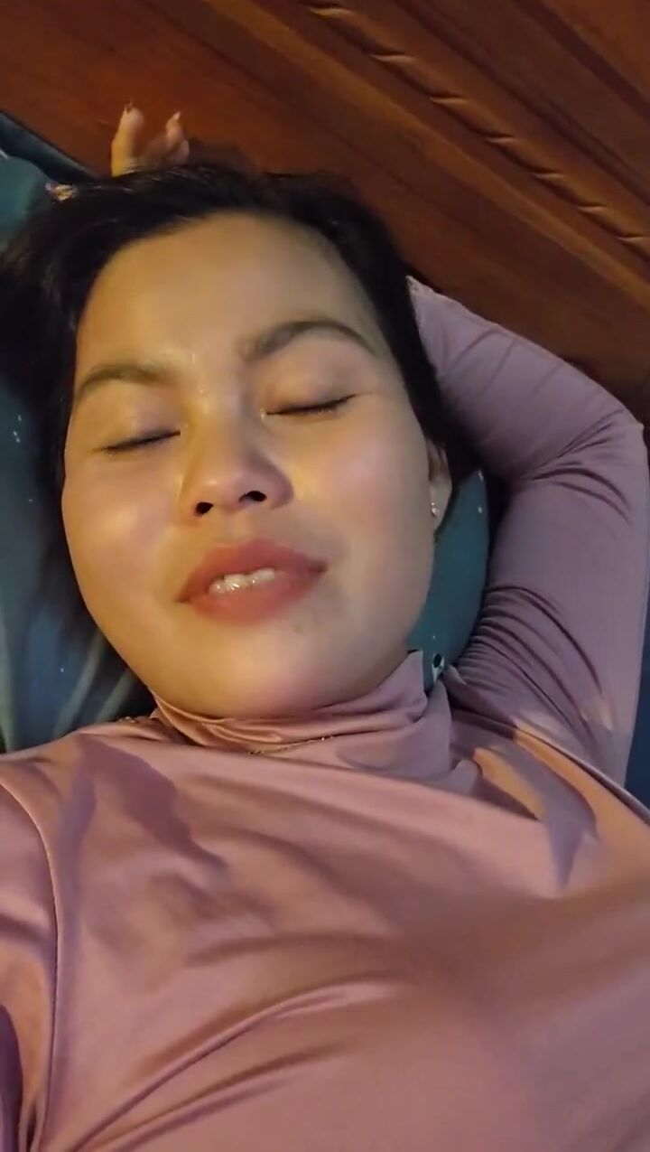Hôm nay Chị Say, Chị hơi buồn tí thôi